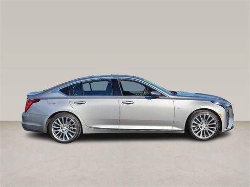 Used 2025 Cadillac CT5 Premium Luxury image 3