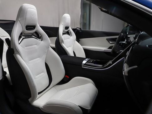 New 2026 Mercedes-Benz CLE 53 AMG 4MATIC Cabriolet image 8