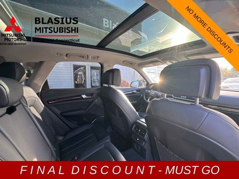 Used 2019 Audi Q5 2.0T Premium w/ Convenience Package image 14
