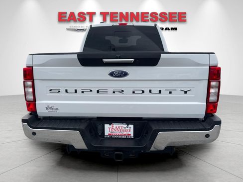 Used 2021 Ford F250 Lariat w/ FX4 Off-Road Package image 4