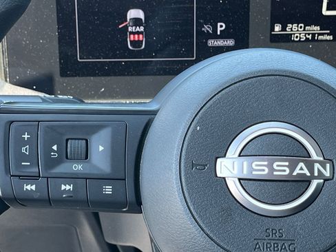 Used 2025 Nissan Kicks SV FWD image 19