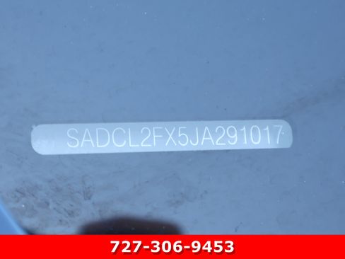 Used 2018 Jaguar F-PACE R-Sport image 28