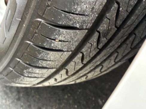 Used 2004 Ford Taurus SES image 38