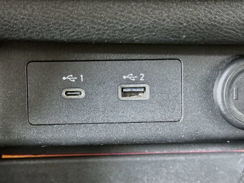 Used 2023 Nissan Rogue SV AWD/4WD image 13
