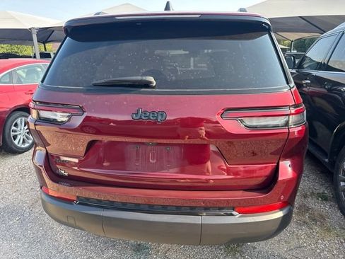 Used 2024 Jeep Grand Cherokee L Laredo AWD/4WD image 5