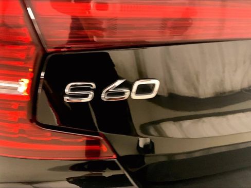 Used 2021 Volvo S60 T8 Inscription w/ Climate Package AWD/4WD image 7