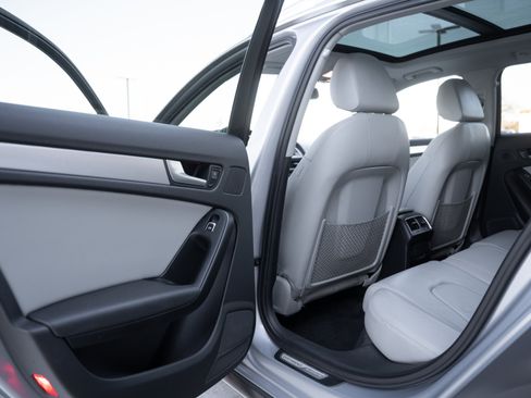 Used 2015 Audi A4 Premium Plus w/ Technology Package image 23