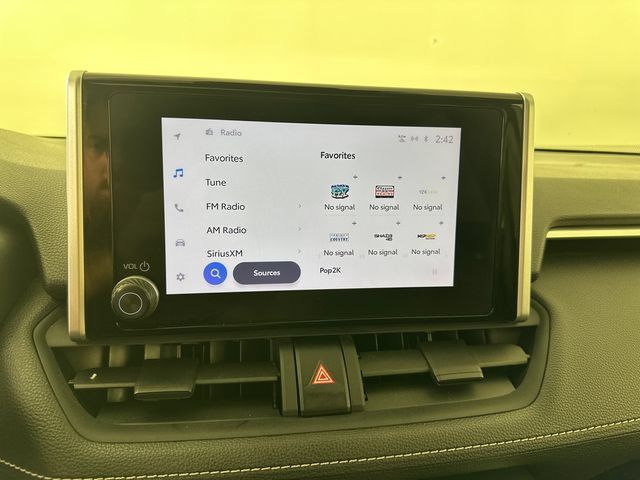Used 2023 Toyota RAV4 XLE w/ Convenience Package AWD/4WD image 10