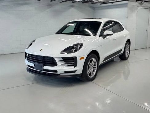 Used 2019 Porsche Macan AWD/4WD image 1
