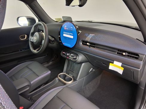 New 2026 MINI Cooper 2-Door Hardtop FWD image 27