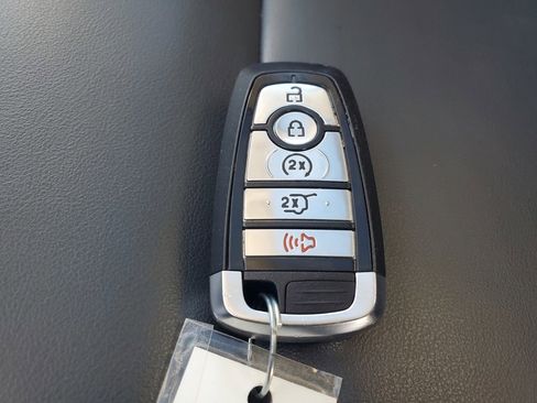 Used 2025 Ford Expedition Max Active image 40