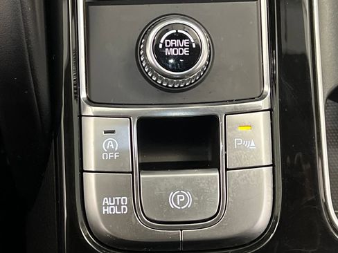 Used 2025 Kia Telluride S image 57