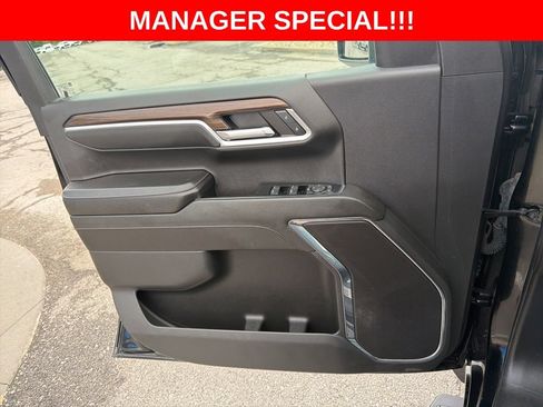 Used 2024 Chevrolet Silverado 1500 RST w/ Max Trailering Package AWD/4WD image 34