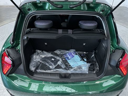 New 2026 MINI Cooper 2-Door Hardtop FWD image 23