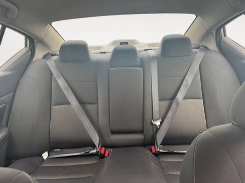 Used 2024 Nissan Altima 2.5 SV FWD image 13