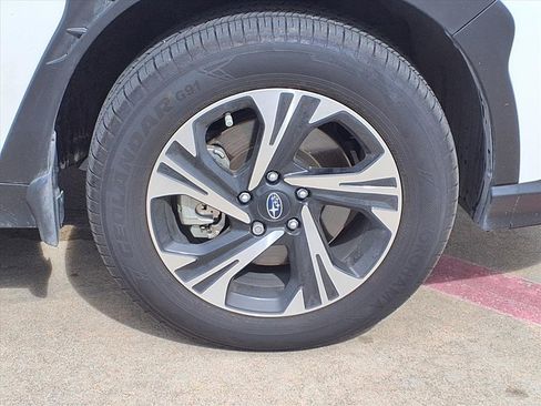 Certified 2025 Subaru Crosstrek 2.5i Premium image 25