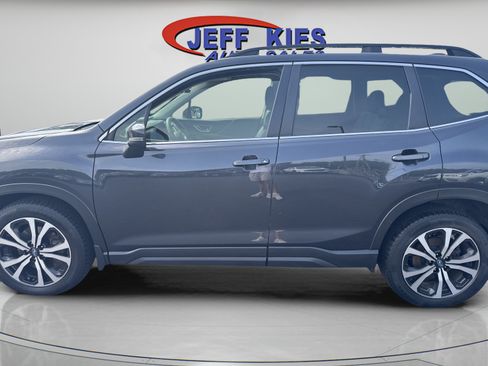 Used 2019 Subaru Forester Limited AWD/4WD image 8