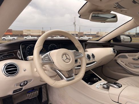 Used 2015 Mercedes-Benz S 550 4MATIC Coupe image 23