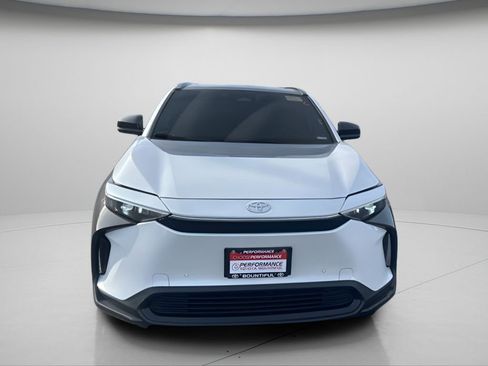 Used 2025 Toyota bZ4X AWD w/ Weather Package image 11