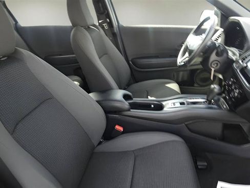 Used 2019 Honda HR-V Sport image 30