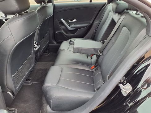 Used 2025 Mercedes-Benz CLA 250 image 9