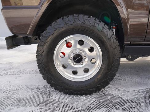 Used 2025 Ford Bronco Badlands image 20