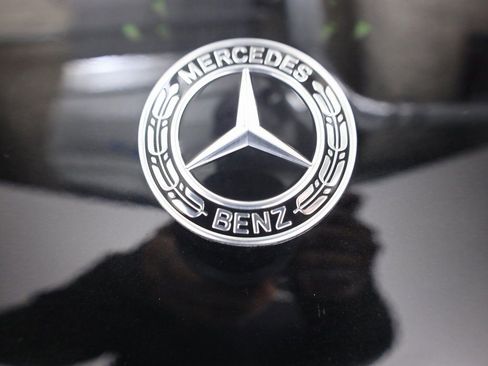 Used 2025 Mercedes-Benz GLS 450 4MATIC image 71