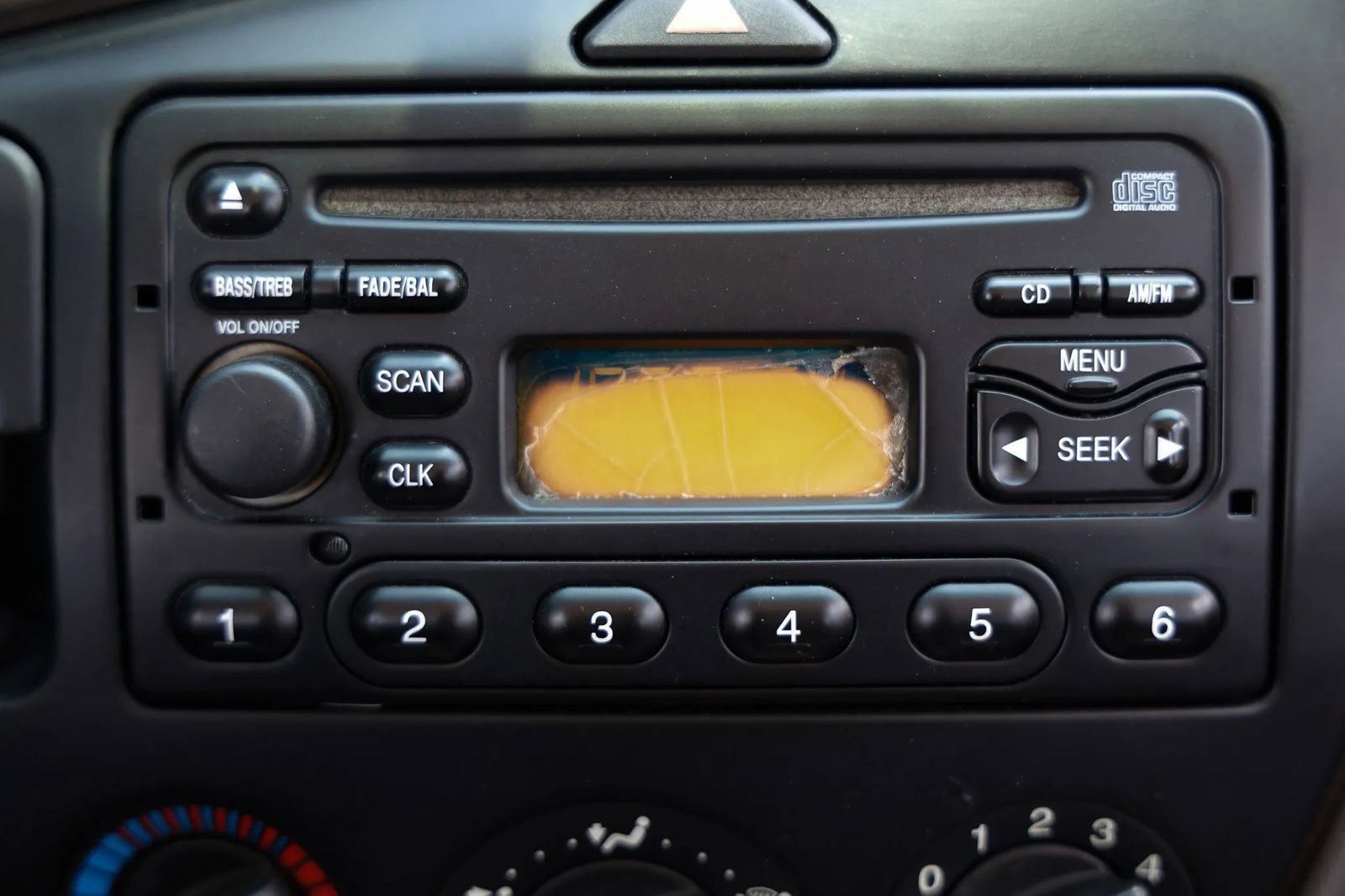 Used 2004 Ford Focus SE FWD image 29