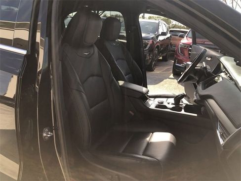 Used 2021 Cadillac XT4 Premium Luxury w/ Driver Awareness Package image 31