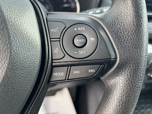 Certified 2024 Toyota RAV4 XLE AWD/4WD image 24