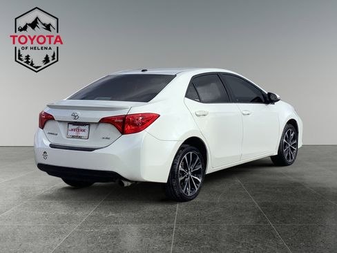 Used 2017 Toyota Corolla XSE image 5