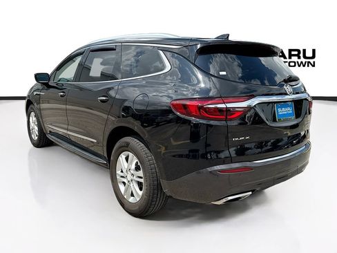 Used 2018 Buick Enclave Essence FWD image 5
