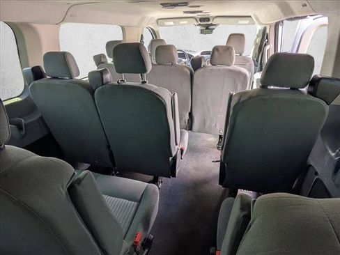 Used 2017 Ford Transit 350 XLT image 19