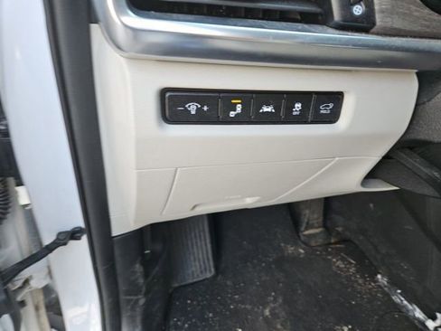 Used 2022 Kia Telluride EX w/ EX Premium Package image 8