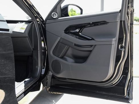 New 2026 Land Rover Range Rover Evoque S AWD/4WD image 52