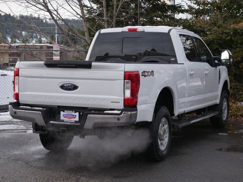 Used 2017 Ford F250 Lariat image 25