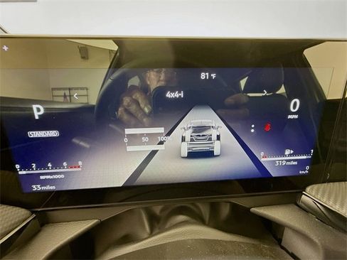 Certified 2025 Nissan Kicks SR image 16