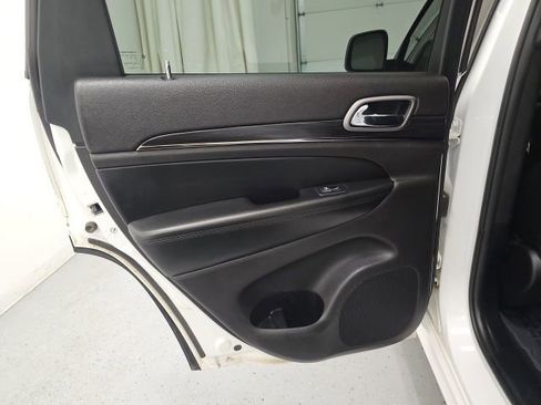 Used 2019 Jeep Grand Cherokee Limited X AWD/4WD image 29