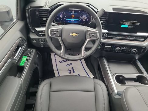 New 2026 Chevrolet Silverado 2500 LTZ w/ LTZ Convenience Package AWD/4WD image 13