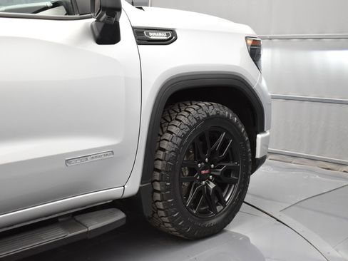 Used 2022 GMC Sierra 1500 Elevation w/ Elevation Premium Package image 46