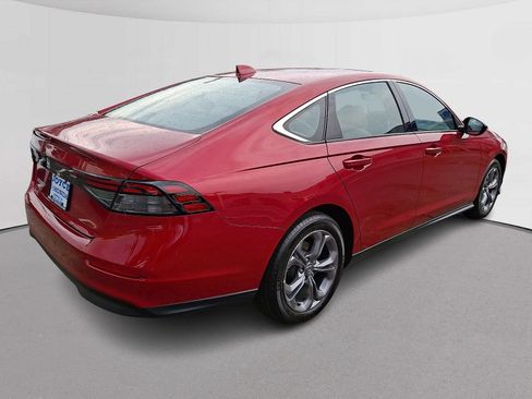 Certified 2024 Honda Accord EX image 11