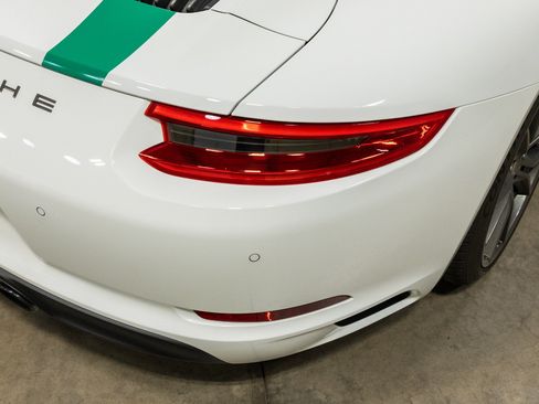 Used 2019 Porsche 911 Carrera T RWD image 26