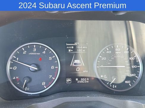 Used 2024 Subaru Ascent Premium w/ Convenience Package AWD/4WD image 21