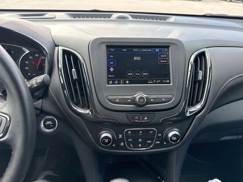 Used 2023 Chevrolet Equinox RS AWD/4WD image 10