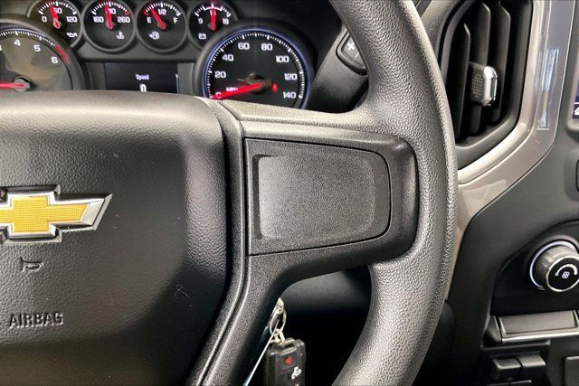 Used 2020 Chevrolet Silverado 2500 Custom w/ Custom Value Package AWD/4WD image 21