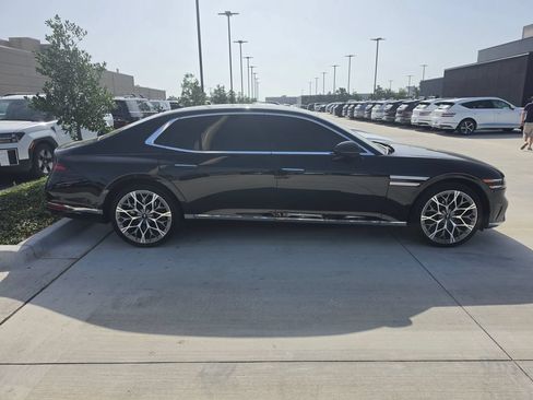 Used 2023 Genesis G90 3.5T AWD/4WD image 4