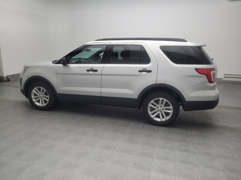 Used 2017 Ford Explorer 4WD image 3