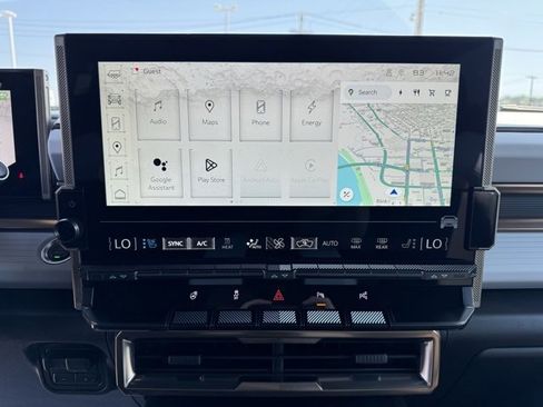 New 2025 GMC Hummer EV 2X w/ LPO, Illumination Package image 17