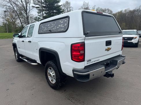 Used 2015 Chevrolet Silverado 2500 W/T AWD/4WD image 3