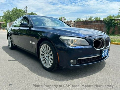 Used 2012 BMW 750i xDrive AWD/4WD image 5